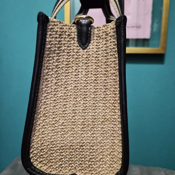 Coach Smith Tote 24 - Picture 2 of 7